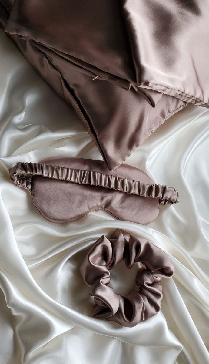 100% Real Silk Sleep Set – Eye Mask, Pillowcase & Hair Scrunchie